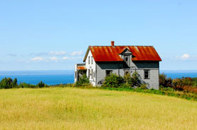Activités, patrimoine historique et cuisine de la mer dans la région touristique du Bas-Saint-Laurent